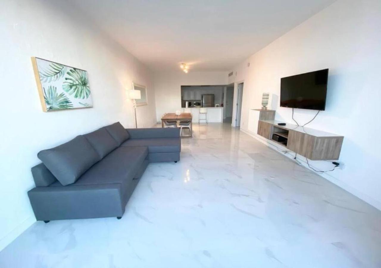 Zen Vacation Rentals Modern Penthouse Across Ocean Miami Beach Exterior foto